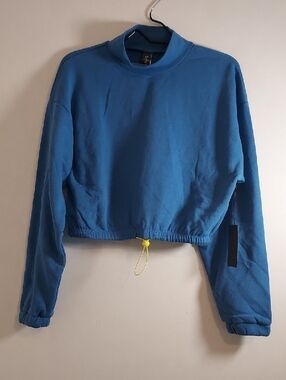 SAVVI TARA CROP SWEATSHIRT S/M